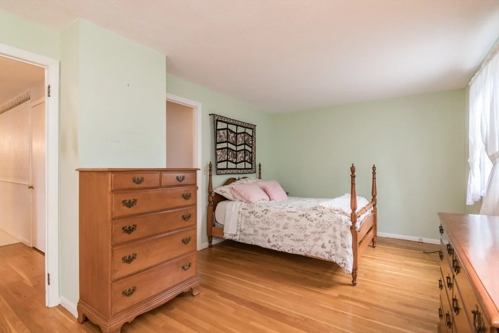 Photo of 90 Columbia Drive