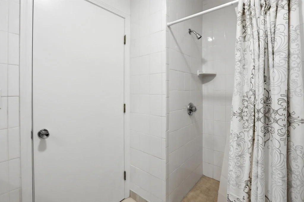 Photo of 6 Gavin Cir