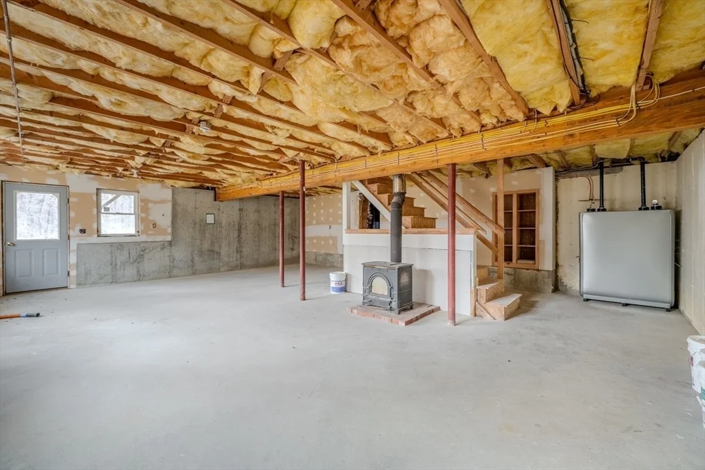 Photo of 563 Piper Rd