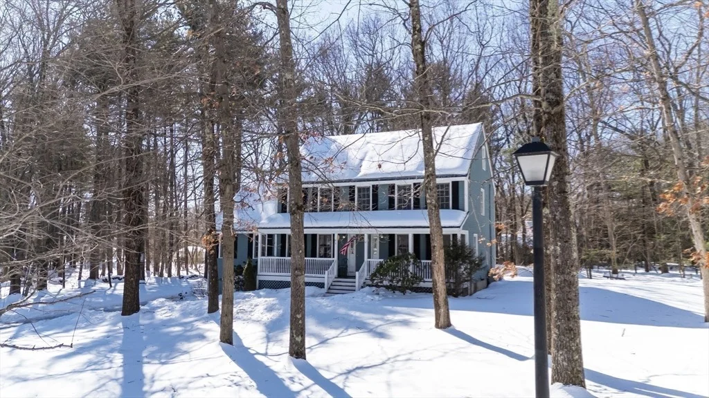 Photo of 6 Gates Farm Circle