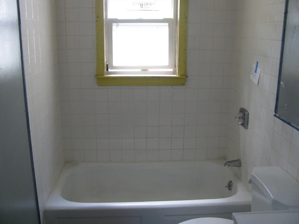 Photo of 86 Pheland St
