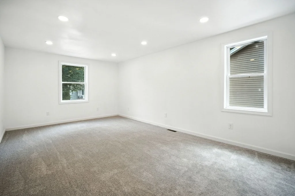 Photo of 150 Seymour Ave