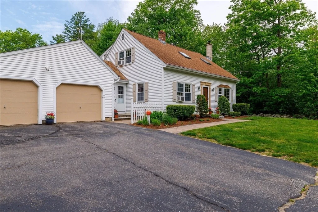 Photo of 100 Corey Hill Rd