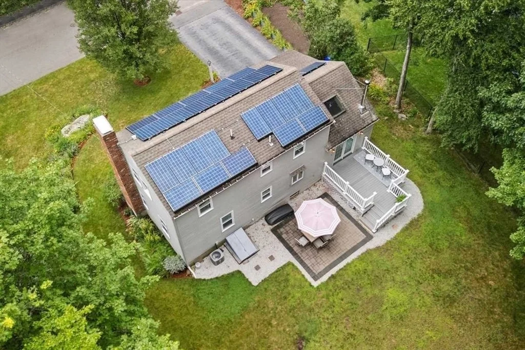 Photo of 7 Caroline Dr