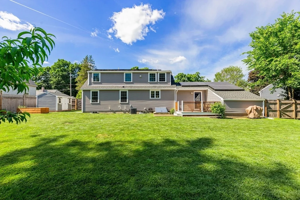Photo of 14 Bruce Ln