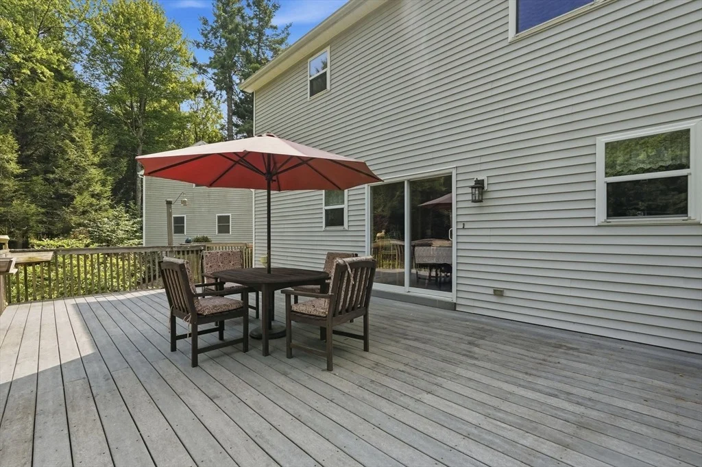 Photo of 17 Phelps Ln