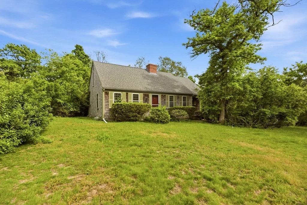 Photo of 93 Robbins Circle