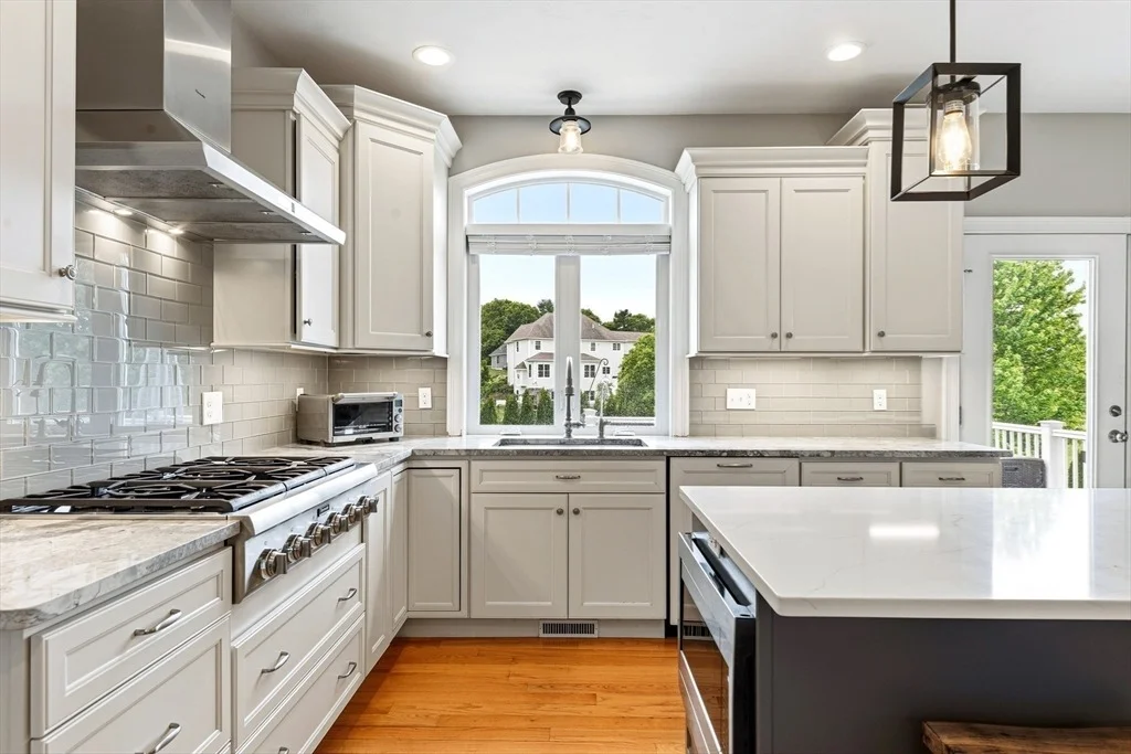 Photo of 14 Amber Dr