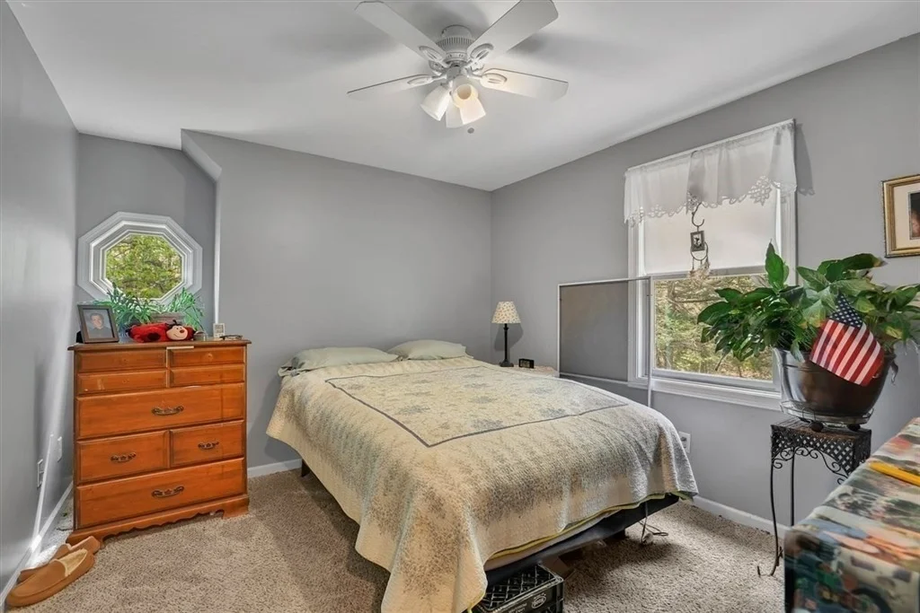 Photo of 41 Woronoco Rd