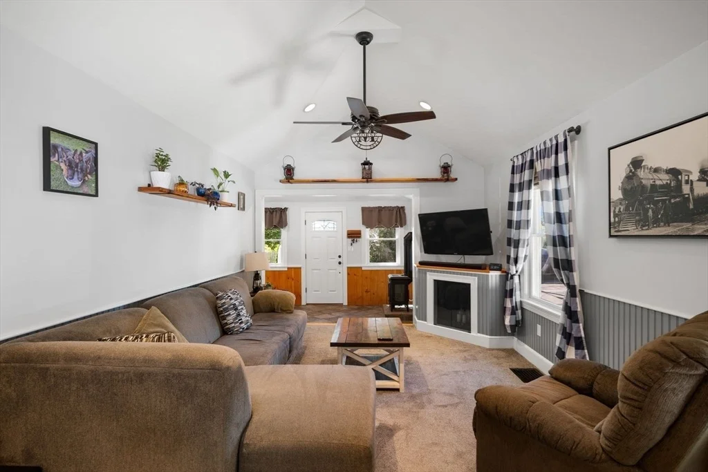 Photo of 55 Winthrop Ave