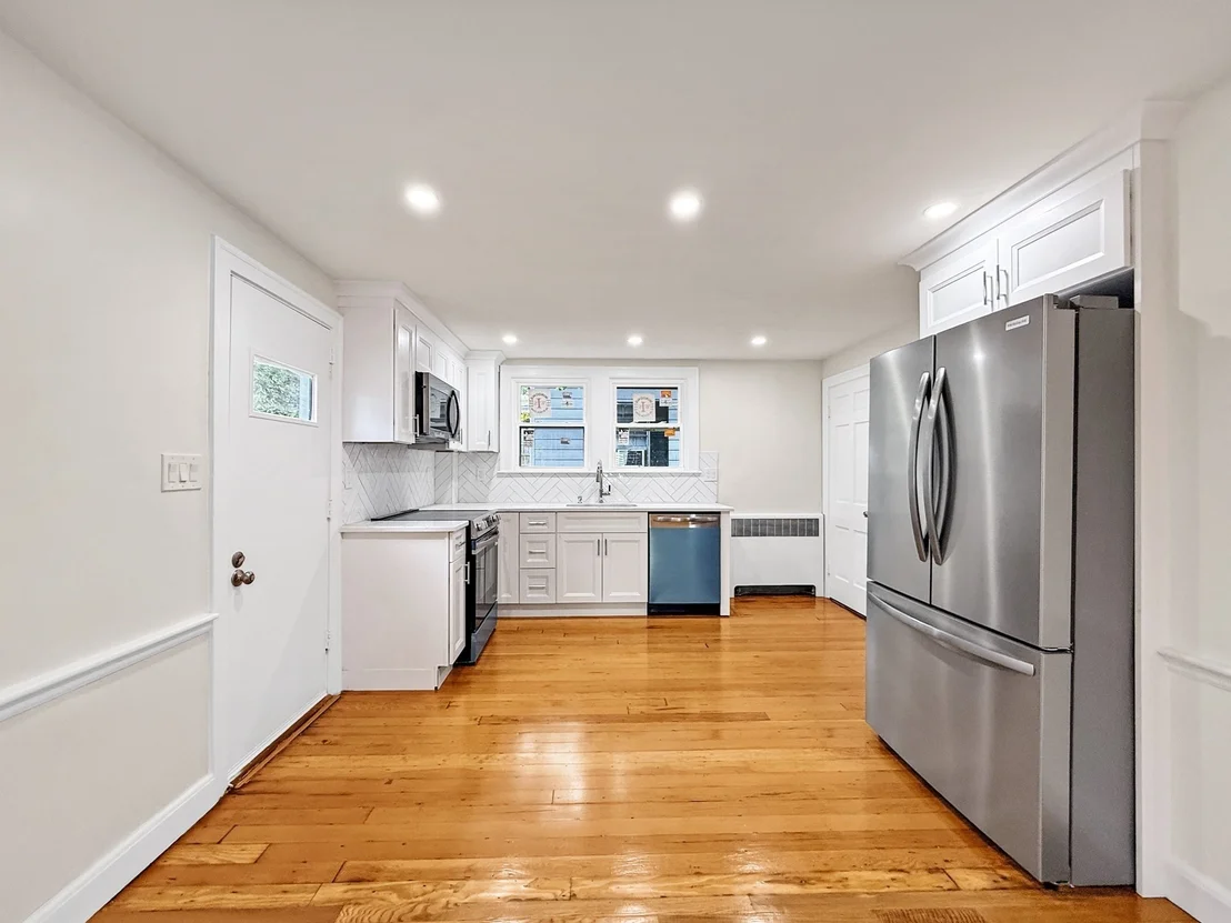 Photo of 32 Grant Rd