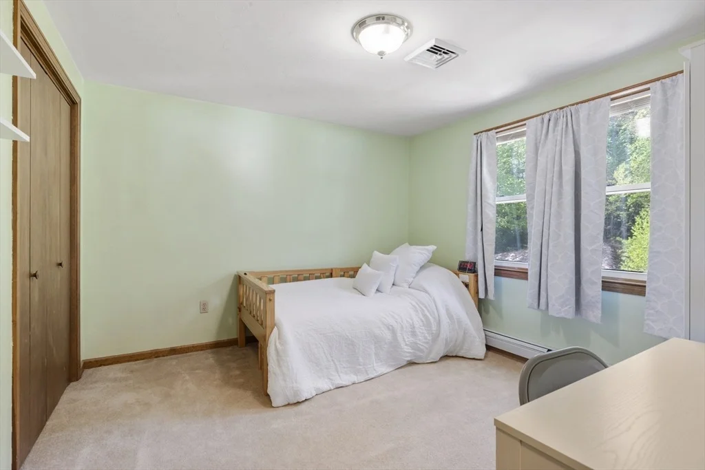 Photo of 4 Brookside Drive
