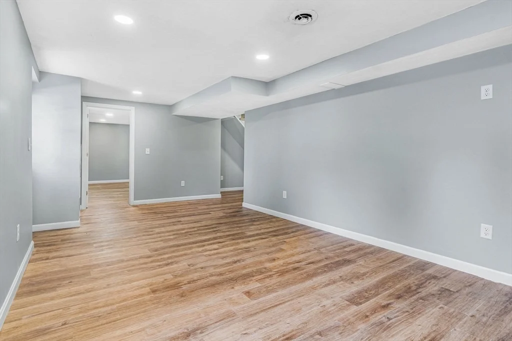 Photo of 3 Lee Circle