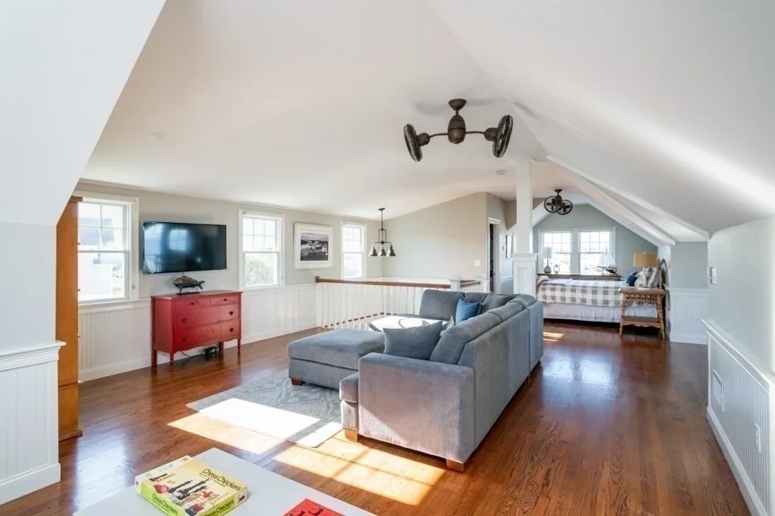 Photo of 10 Whitehead Ave