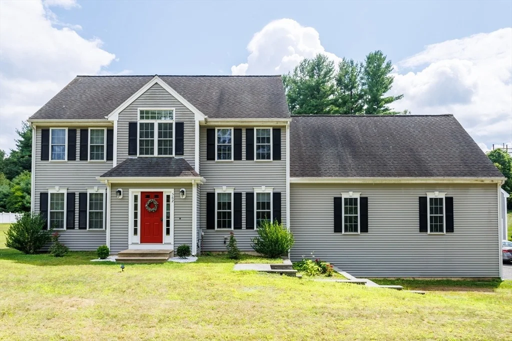Photo of 562 Mendon Rd