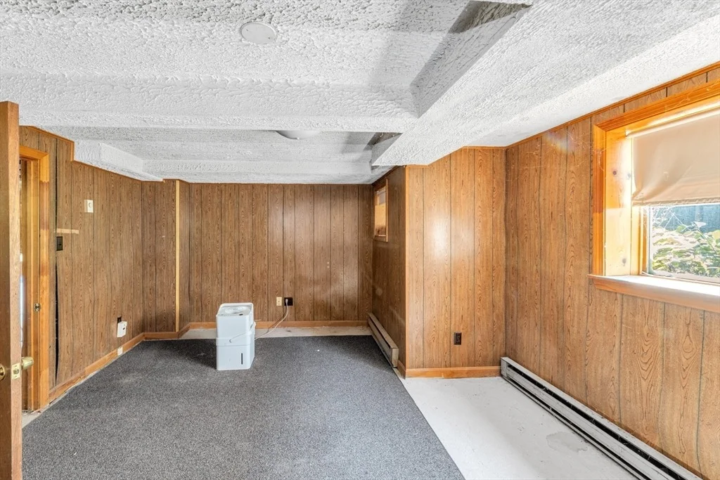 Photo of 39 Arbor Lane