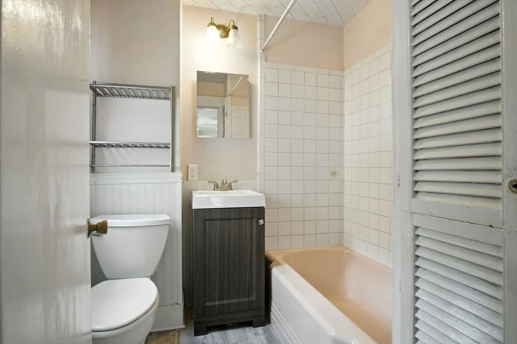 Photo of 12 Edith Ave