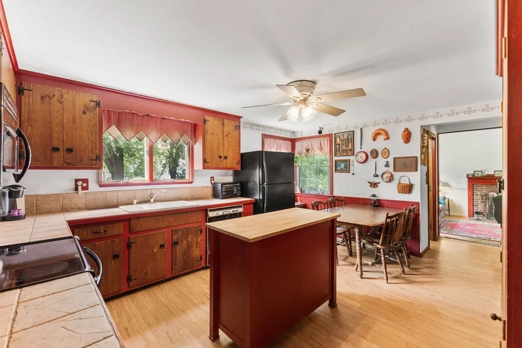 Photo of 29 Saddle Dr