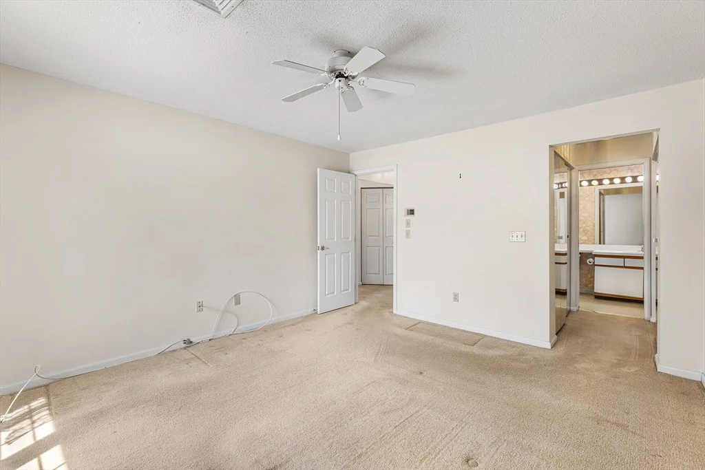 Photo of Unit 7703 at 700 Shore Dr