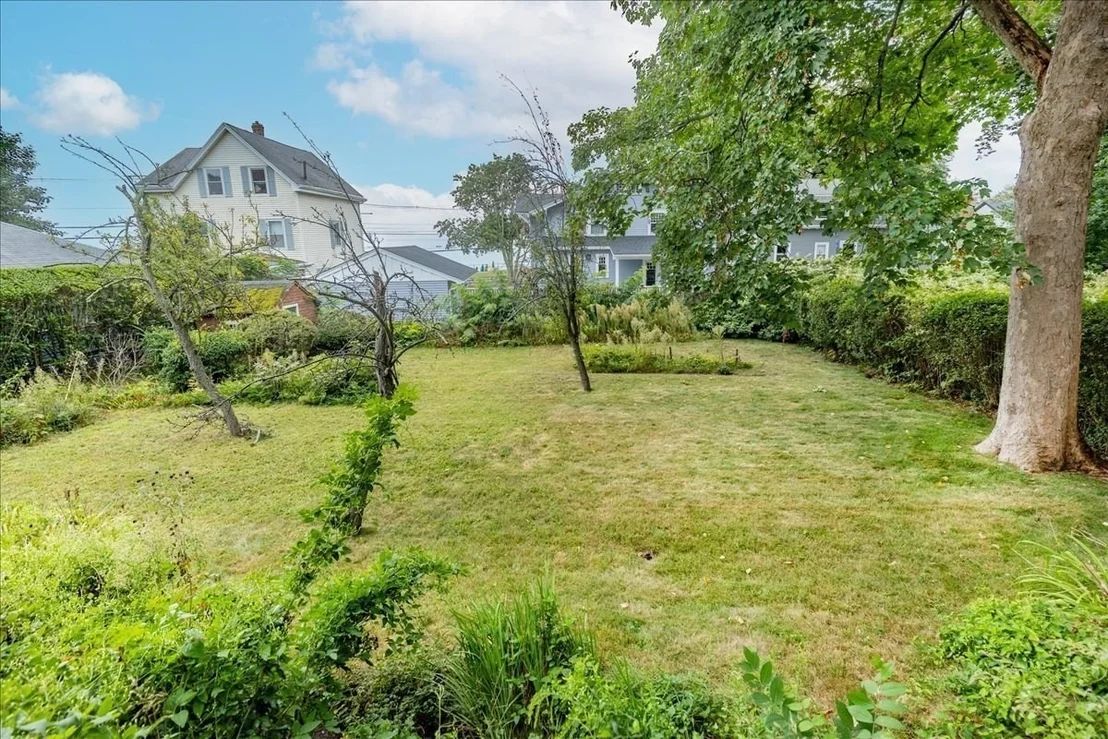 Photo of 7 Intervale Rd