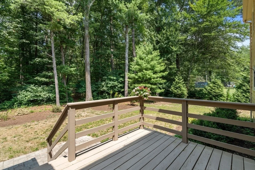 Photo of 18 Evergreen Way