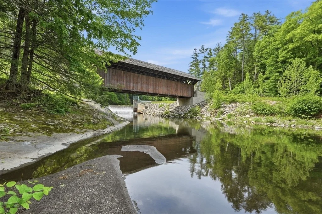 Photo of 32 Eunice Williams Dr