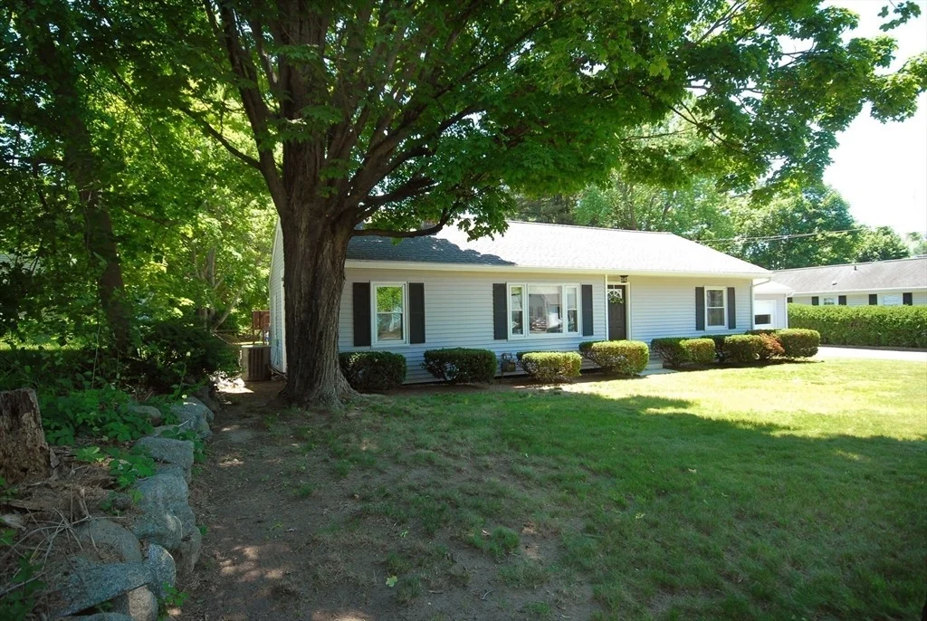 Photo of 805 Old Connecticut Path