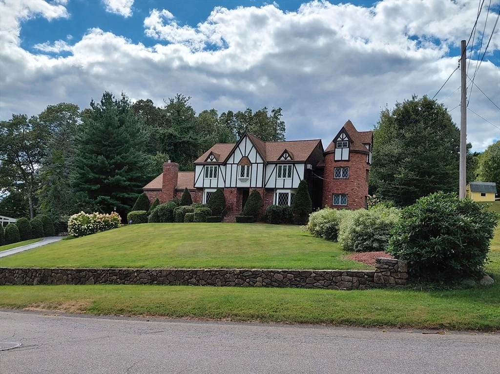 Photo of 68 Catamount Rd