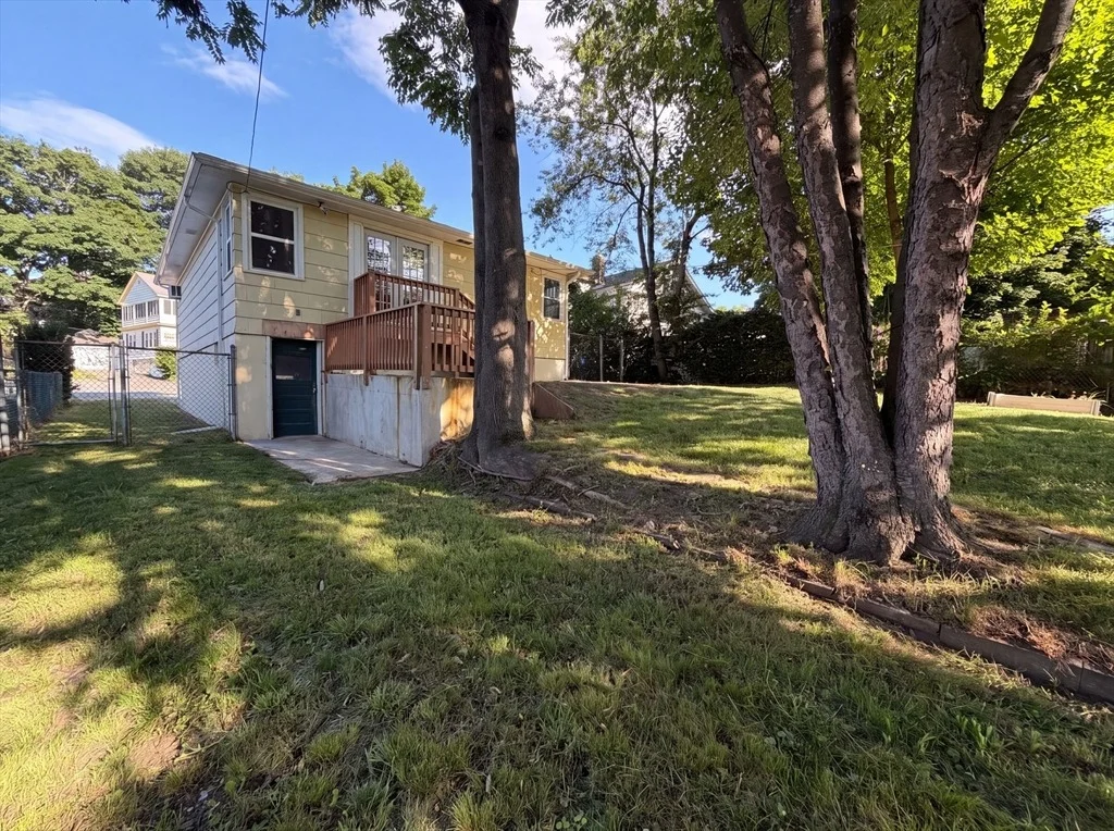 Photo of 17 Vineyard St