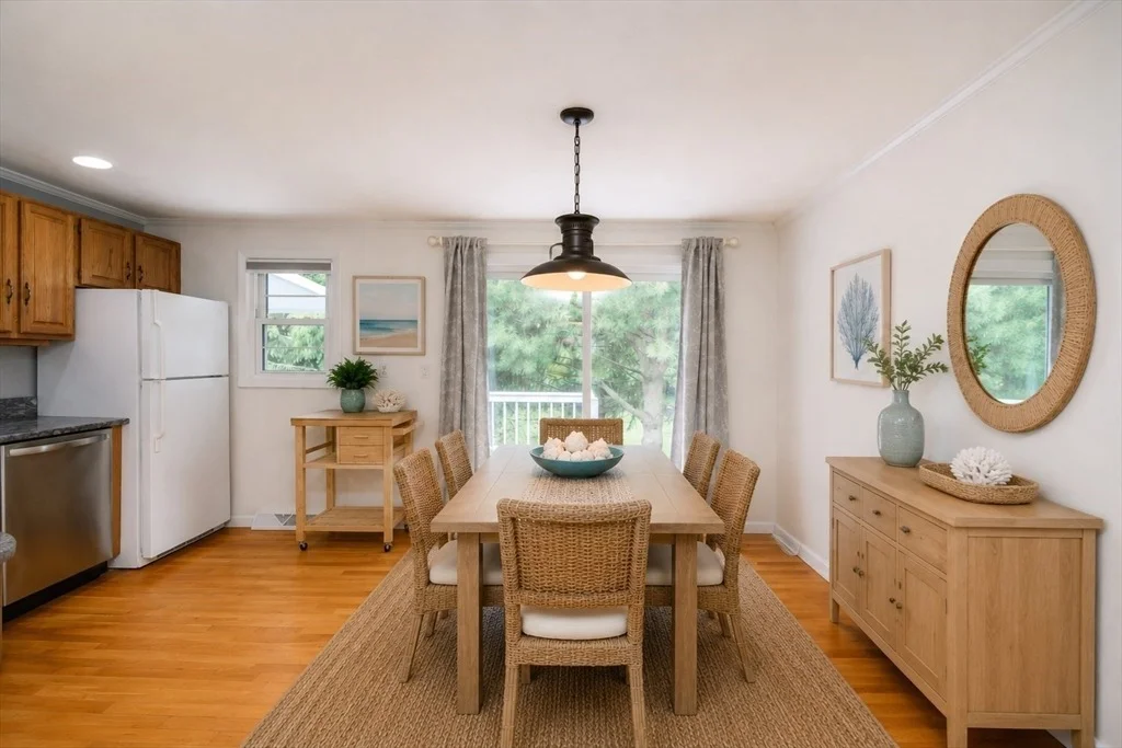 Photo of 90 Holly Rd