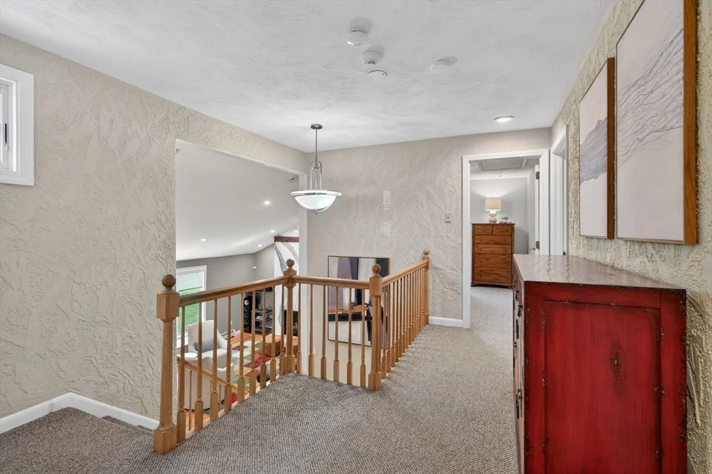 Photo of 28 Algonquin Ave
