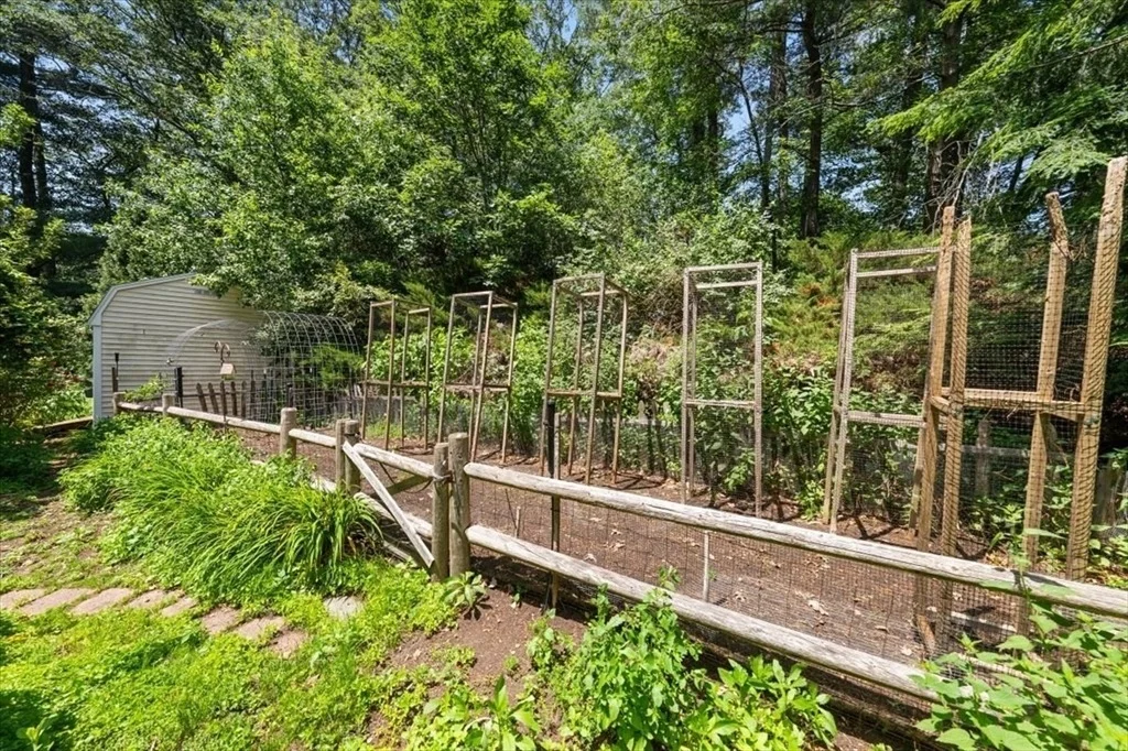 Photo of 449 Brook Street