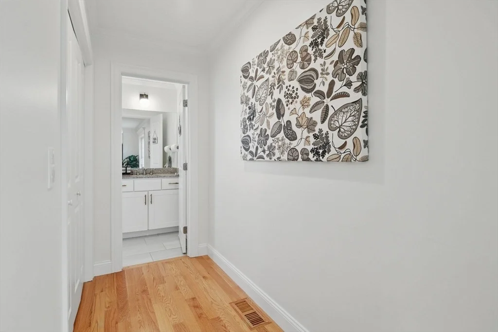 Photo of 4 Willow Brook Lane