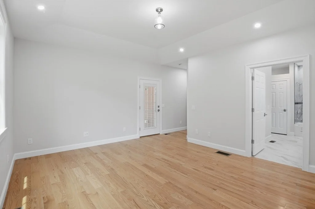 Photo of 73 Dudley Hill Road