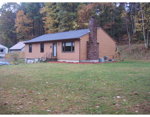 Photo of 247 Monson Turnpike