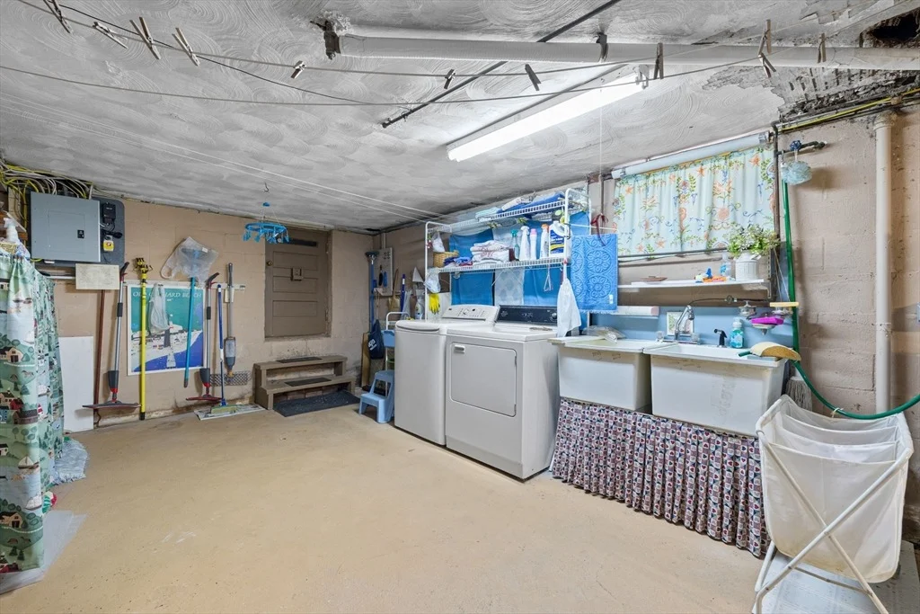Photo of 38 Cutter Hill Rd