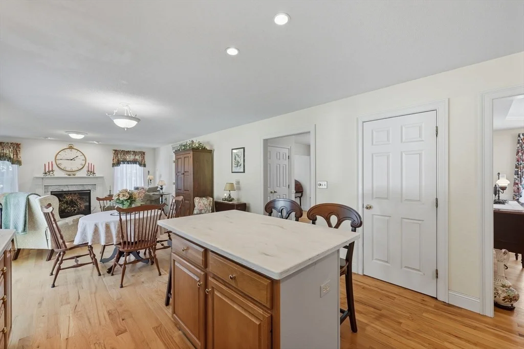 Photo of 20 Great Brook Dr