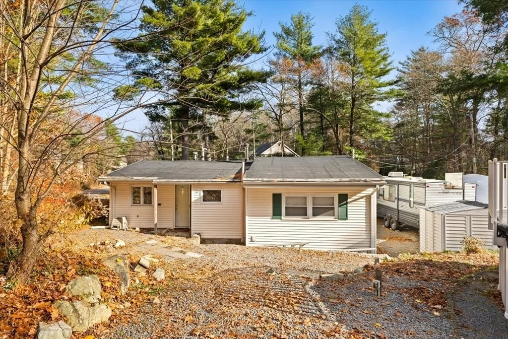 Photo of 98 Glen Echo Blvd