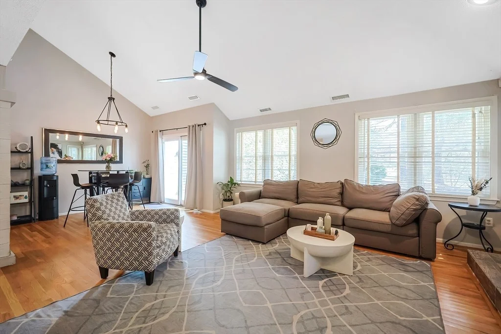 Photo of Unit 114 at 114 Captain Eames Cir