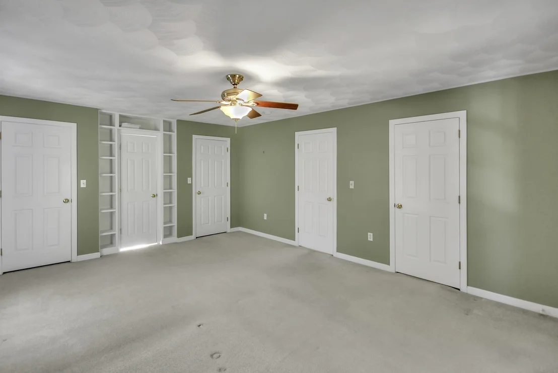 Photo of 170 Bay State Rd