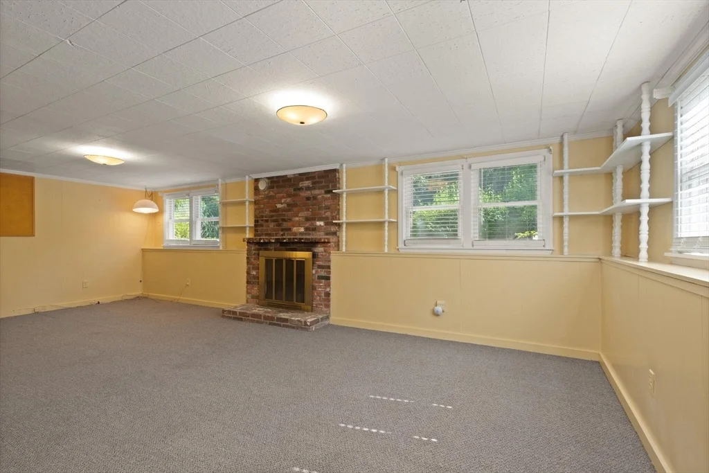 Photo of 10 Prancing Rd