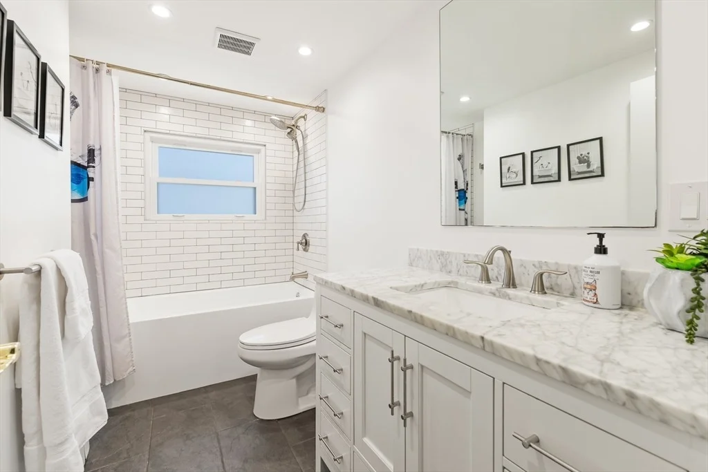 Photo of 7 Clover Lane