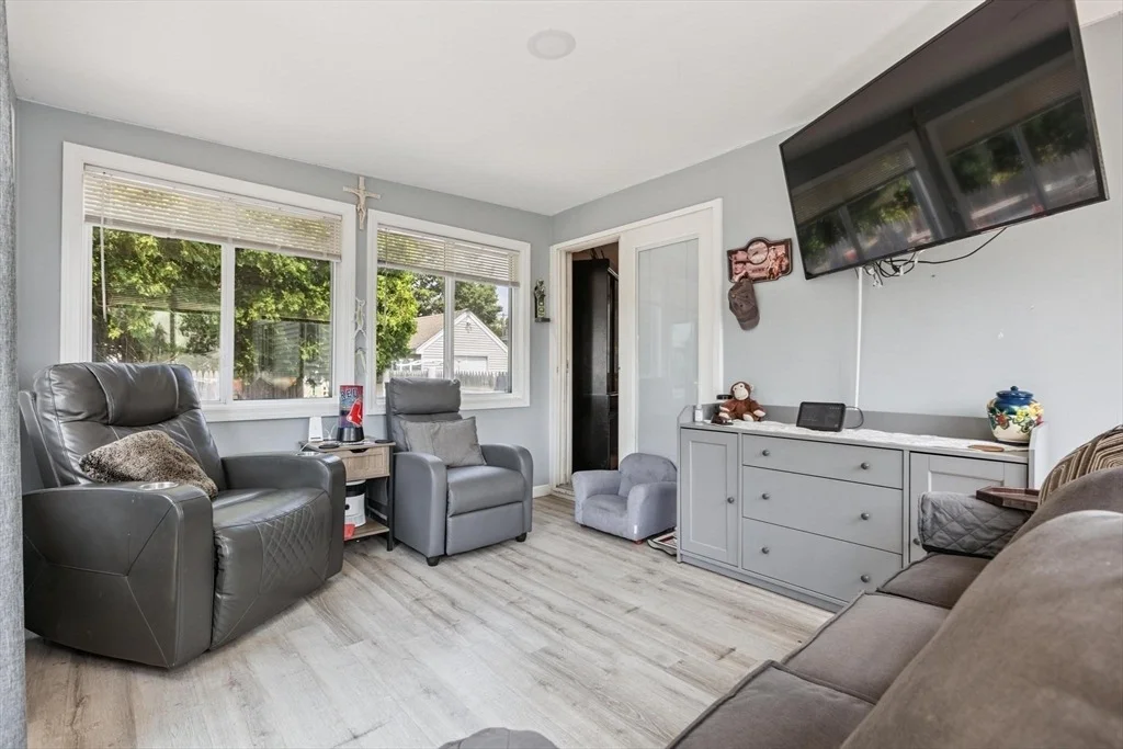 Photo of 7 James Rd