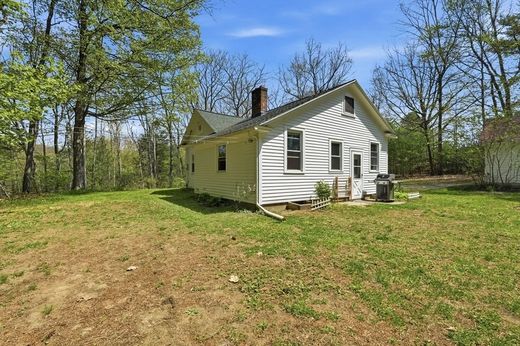 Photo of 52 Log Plain Rd