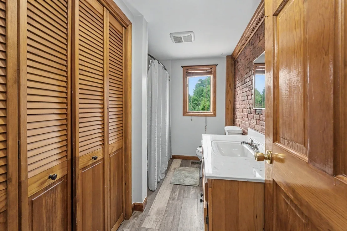 Photo of 238 Park St