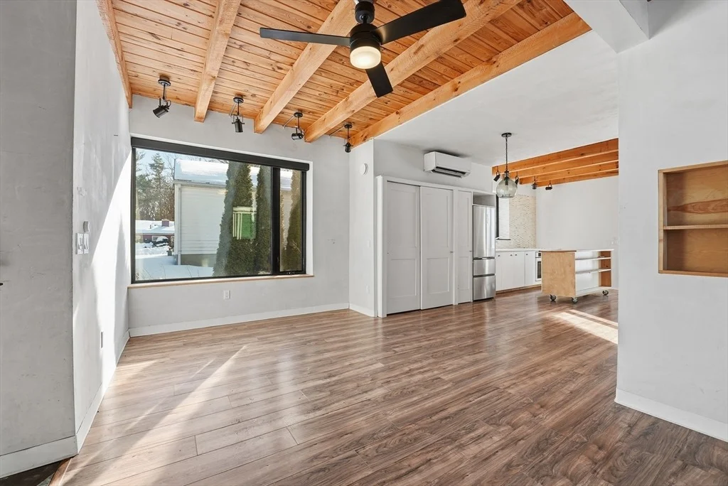 Photo of 2 Juniper St