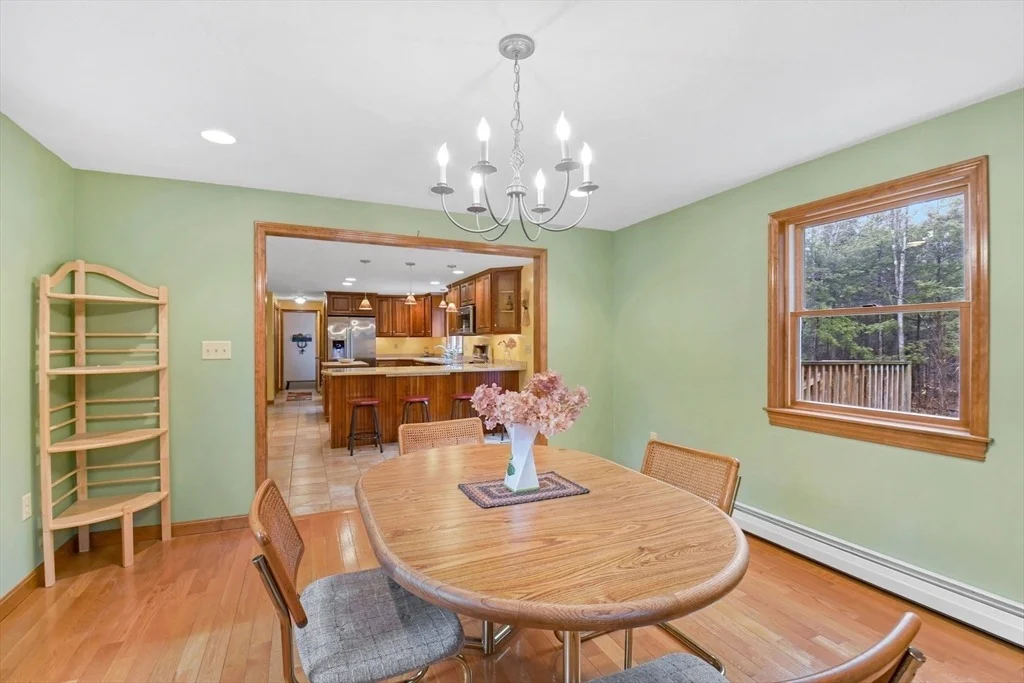 Photo of 92 Baptist Common Rd