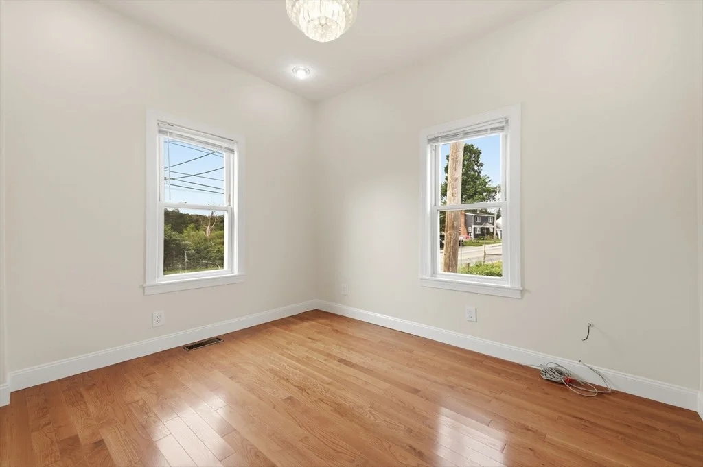 Photo of 222 Hamilton St