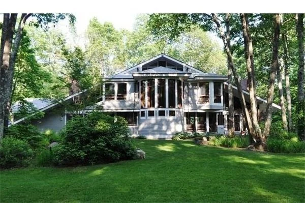 Photo of 35 Miller Hill Rd