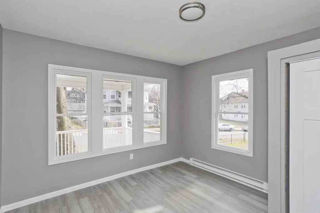 Photo of 44 Eagle St